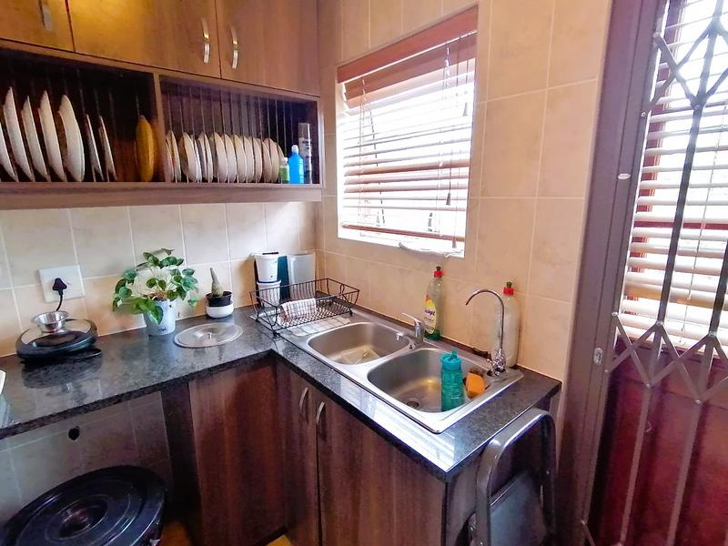 2 Bedroom Property for Sale in Sonkring Western Cape